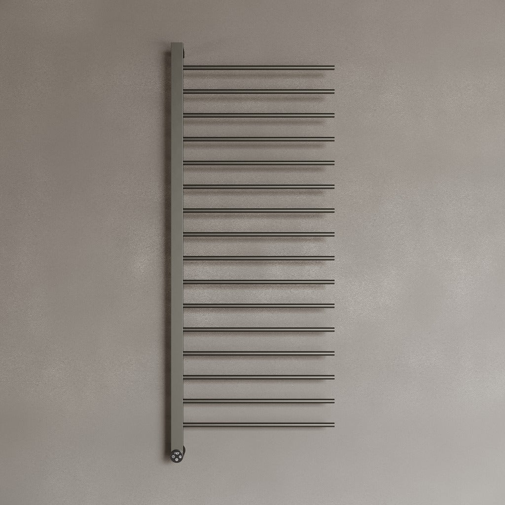 WALL-MOUNTED 16 ROD HEATED TOWEL RACK WITH DIGITAL DISPLAY