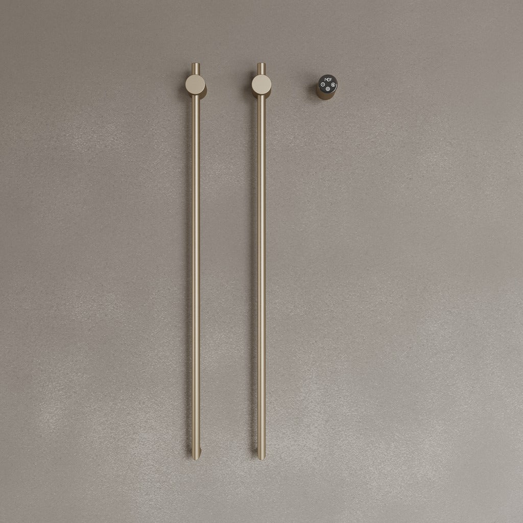 WALL-MOUNTED VERTICAL HEATED TOWEL RACK WITH DIGITAL DISPLAY